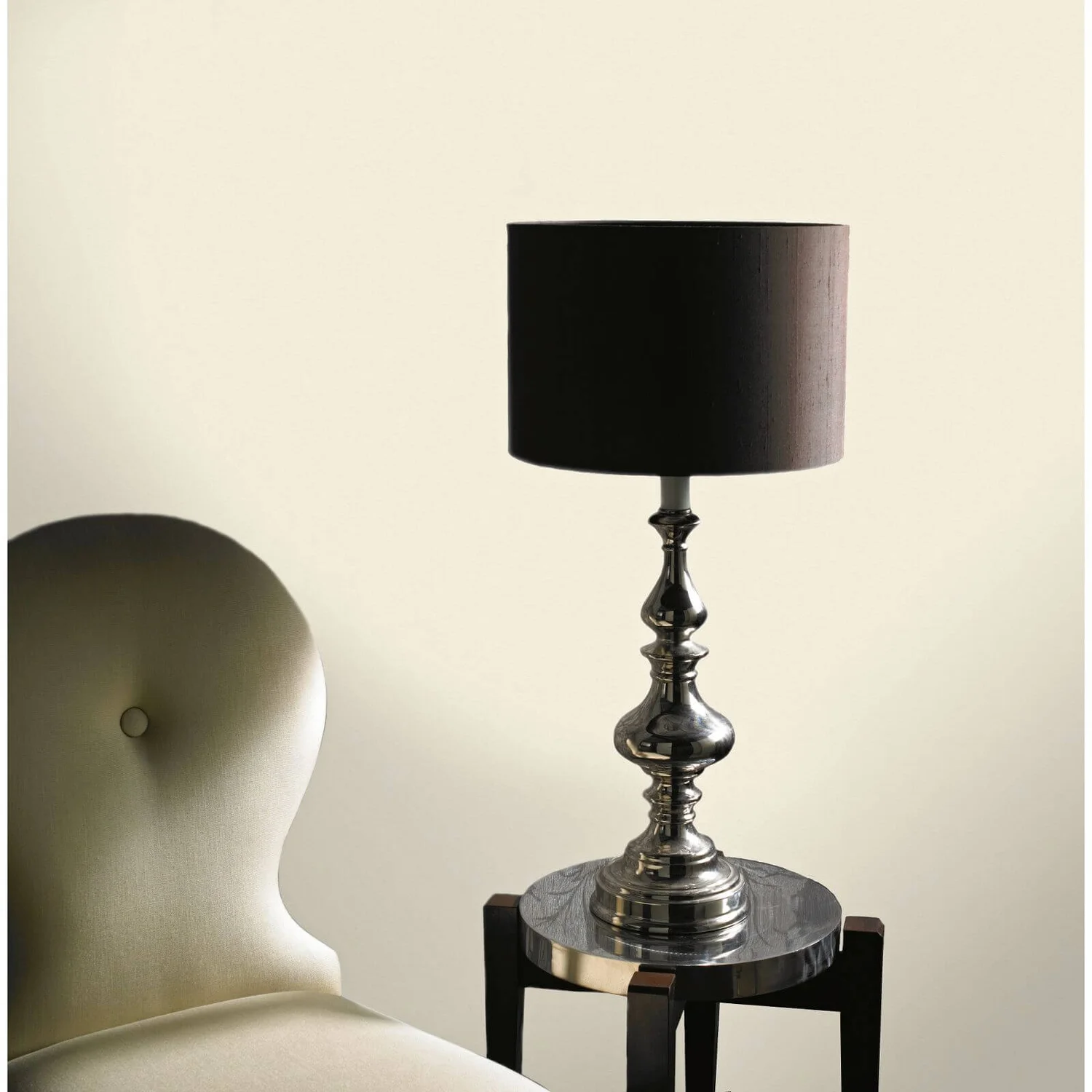 Grandeco Plush Cream Wallpaper 2 Grandeco Plush Cream Wallpaper - Image 2