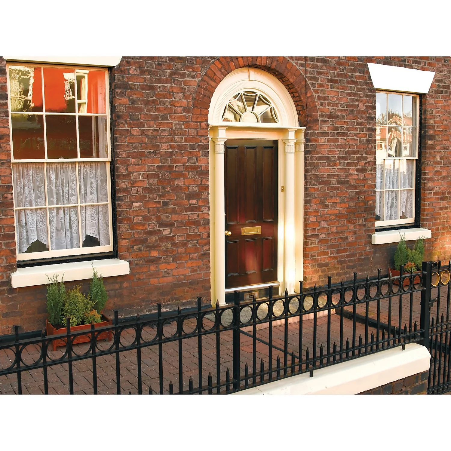 Ronseal 10 Year Woodstain Walnut Satin - 250ml 2 Ronseal 10 Year Woodstain Walnut Satin - 250ml - Image 2