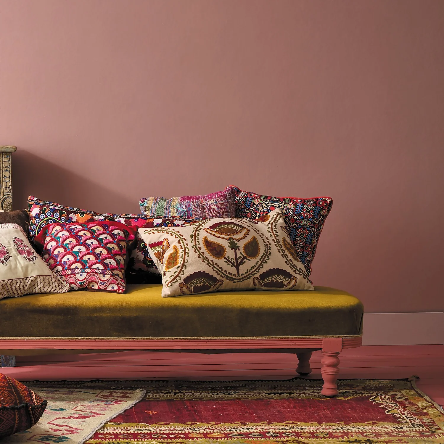 Annie Sloan Wall Paint Piranesi Pink - 2.5L 2 Annie Sloan Wall Paint Piranesi Pink - 2.5L - Image 2