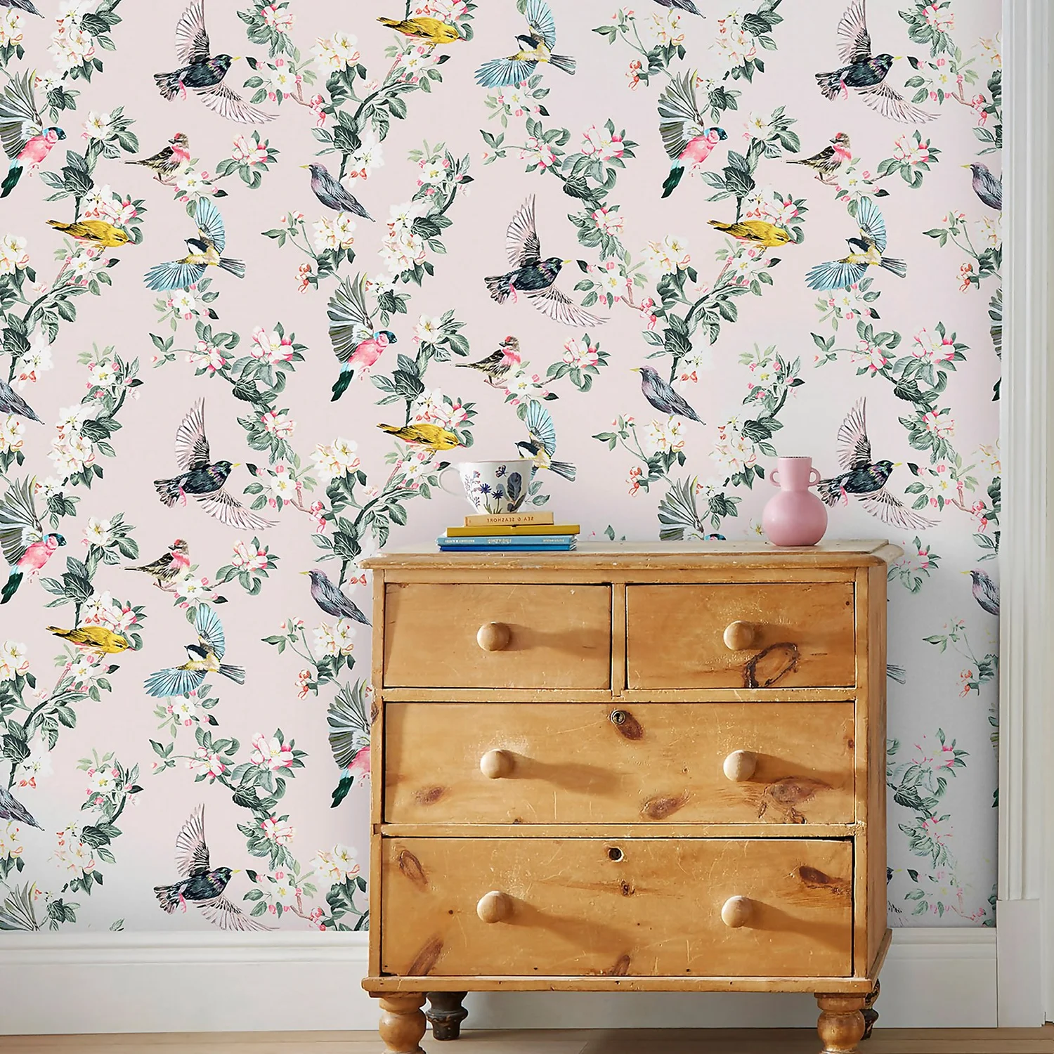Joules Handford Garden Birds Antique Crème Wallpaper 2 Joules Handford Garden Birds Antique Crème Wallpaper - Image 2